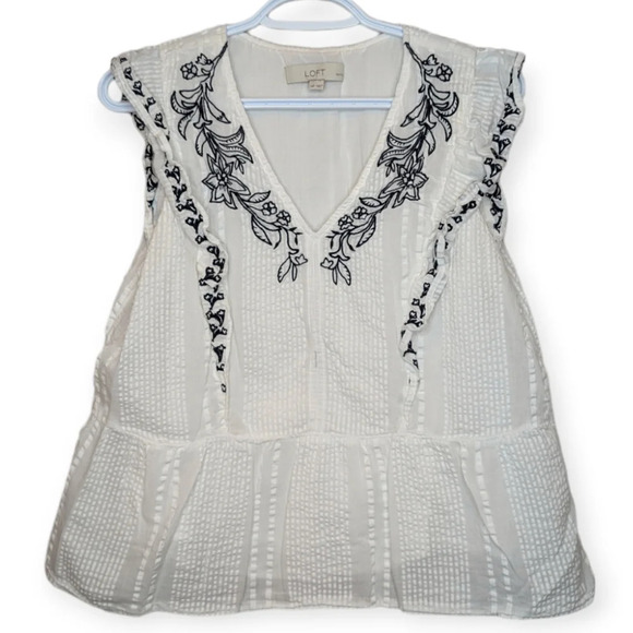 LOFT Petites MP White Sleeveless Blouse Blue  Embroidery Ruffled Detail Women - Picture 1 of 11